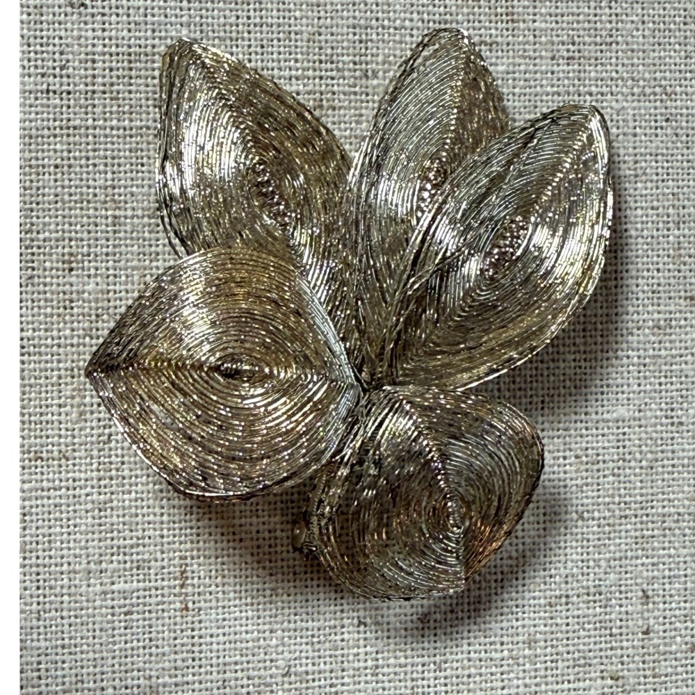 Vintage Silver Tone Wire Mesh Leaf Brooch Metallic Botanical‎ Pin Jewelry